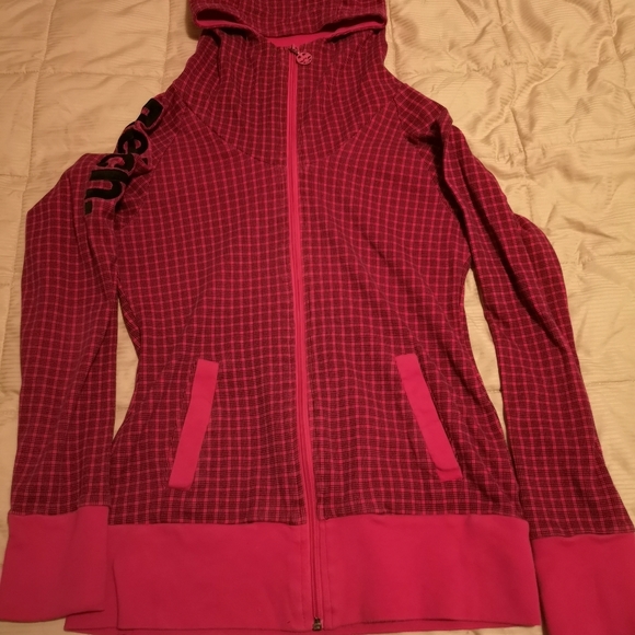 Bench hoodie - Picture 1 of 4